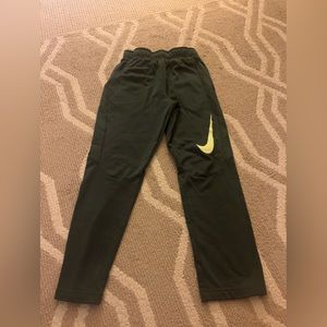 boys nike pants